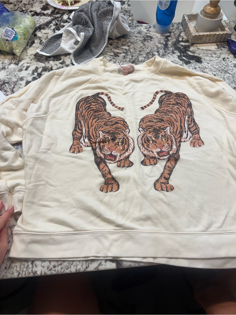 Women’s Cream Tiger Graphic Sweatshirt